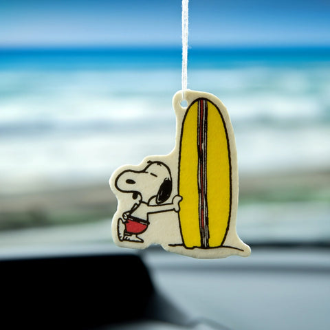 Three Potato Four Peanuts® Snoopy Surf Bergamot Lifestyle